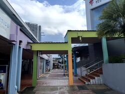 Ang Mo Kio Avenue 8 (D20), Shop House #529170191